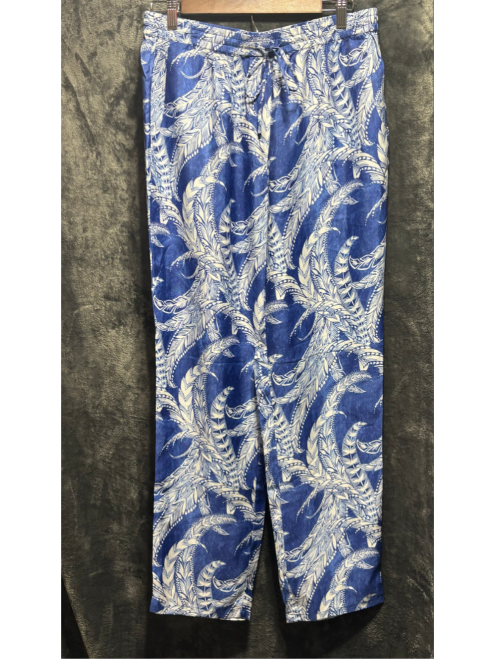NWT J.McLaughlin Luxe Silk Blend Blue White Fern Leaf Drawstring Pants Size M - Picture 2 of 9